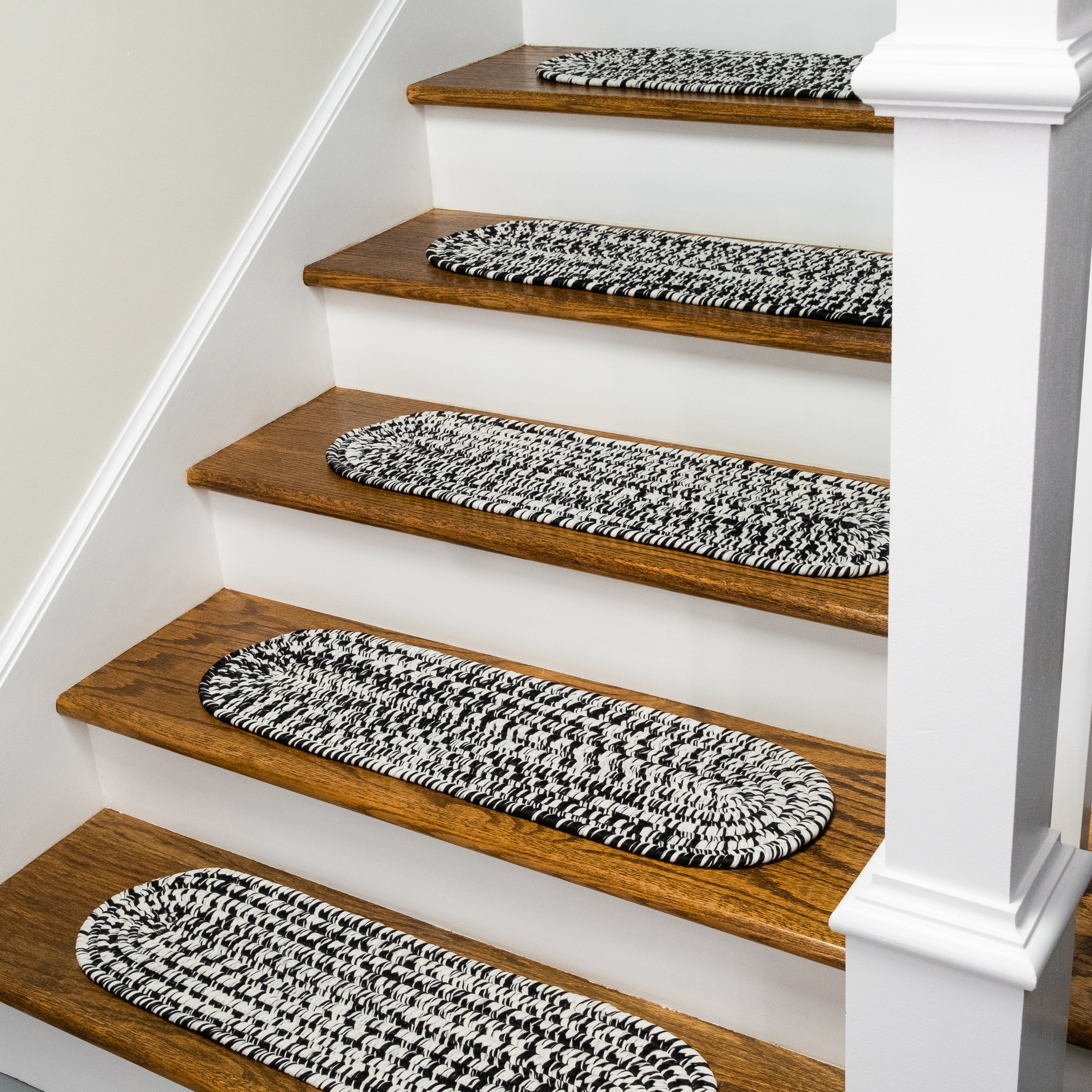 Howell Tweed Stair Treads Black HW31